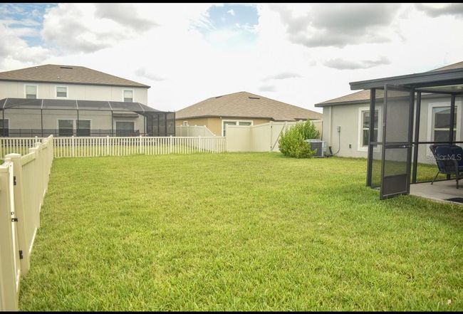 16623 Carlton Pond St, House other with 4 bedrooms, 2 bathrooms and null parking in Wimauma FL | Image 9