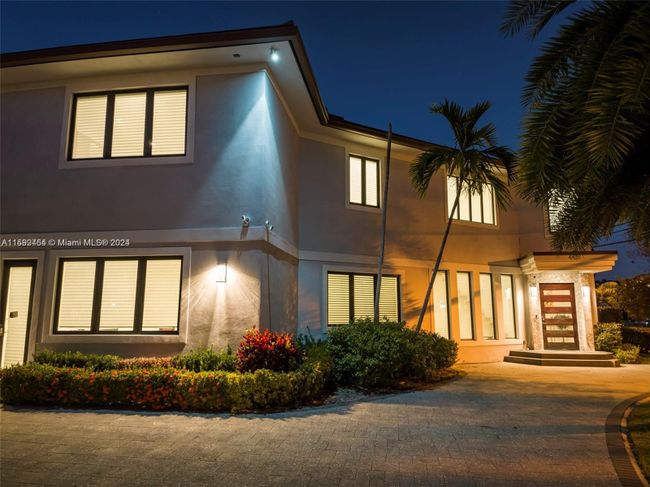 0 - 4421 Seagrape Dr, House other with 8 bedrooms, 6 bathrooms and null parking in Lauderdale By The Sea FL | Image 88