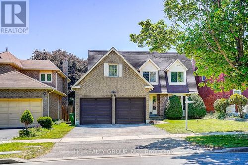 55 Grantown Avenue, Toronto (Highland Creek), ON, M1C3R8 | Card Image