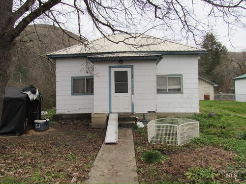 317 Esther St, Kooskia, ID, 83539-3001 | Card Image