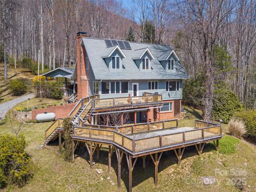 191 Cataloochee Ln, Waynesville, NC, 28785-2504 | Card Image