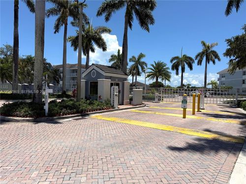 106-8500 Sw 212th St, Cutler Bay, FL, 33189-3750 | Card Image