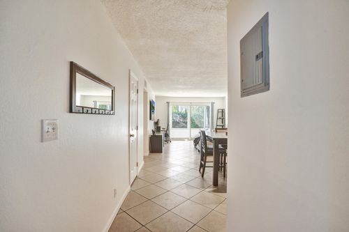 107-1400 Tallwood Avenue, Hollywood, FL, 33021 | Card Image