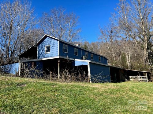 9 Riddle Rd, Swannanoa, NC, 28778-2150 | Card Image