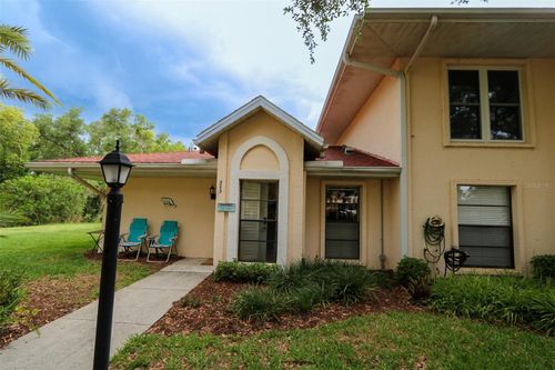 1-323 Knottwood Ct, SUN CITY CENTER, FL, 33573-6140 | Card Image