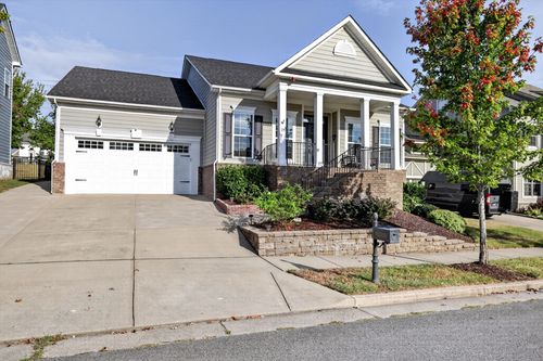 640 Streamside Ln, Franklin, TN, 37064-7000 | Card Image