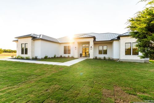 1202 Cielo Rio Dr, Pipe Creek, TX, 78063 | Card Image