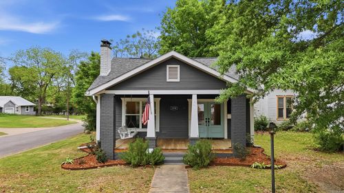 1038 Clifton St, Conway, AR, 72034-3959 | Card Image