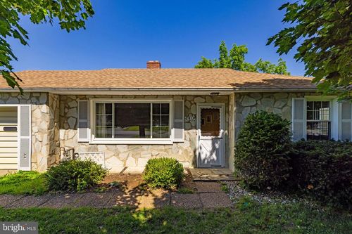 2917 First St, WINCHESTER, VA, 22601-4218 | Card Image
