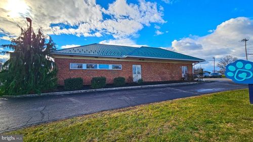 1340 Lincoln Way E, CHAMBERSBURG, PA, 17202-3083 | Card Image