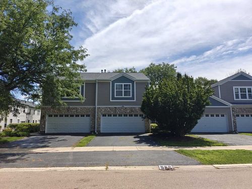 680 Meadowridge Dr, Aurora, IL, 60504-5381 | Card Image