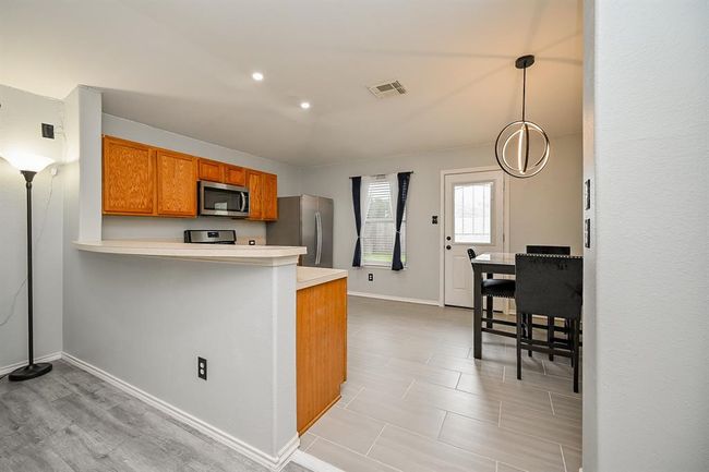 7610 Yucca Field Dr, House other with 3 bedrooms, 2 bathrooms and 2 parking in Cypress TX | Image 8