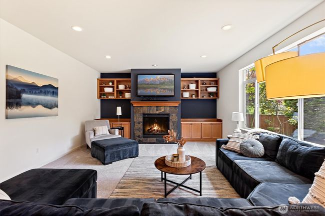 416 199 Th Pl Se, House other with 5 bedrooms, 3 bathrooms and 3 parking in Bothell WA | Image 6