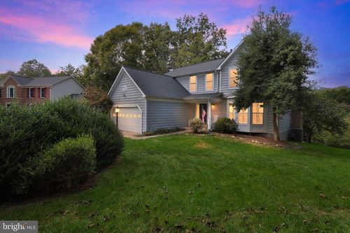 16601 Accolon Ct, DUMFRIES, VA, 22025-3130 | Card Image