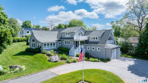 8 Owaneco Trl, Old Saybrook, CT, 06475-1815 | Card Image