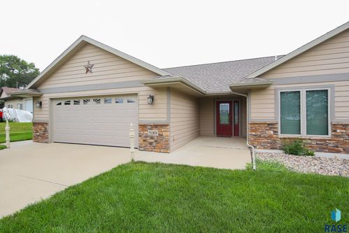 5189 S Shore Dr Drive, Chester, SD, 57016 | Card Image