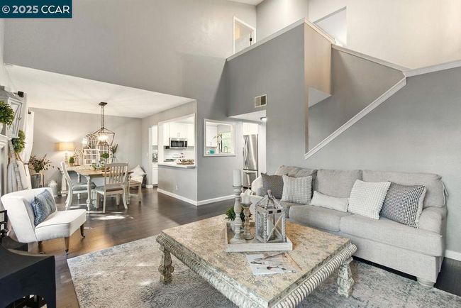 223 Via Pinada Ln, Townhouse with 3 bedrooms, 3 bathrooms and 2 parking in Martinez CA | Image 14