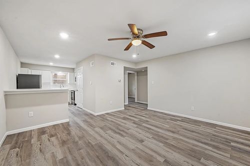 33-500 Us-75 N, Van Alstyne, TX, 75495 | Card Image