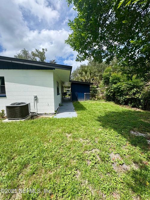 5444 Keystone Dr S, JACKSONVILLE, FL, 32207-5148 | Card Image