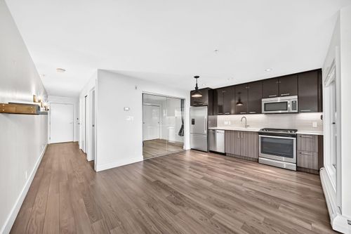 323-510 Edmonton Trail Ne, Calgary, AB, T2E3H1 | Card Image