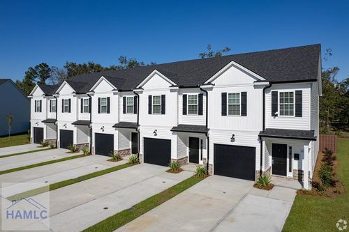 84 Belleau Woods Cir, Hinesville, GA, 31313-8121 | Card Image