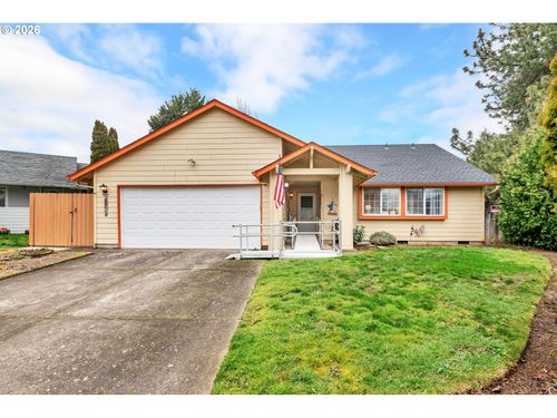 2592 Cubit St, Eugene, OR, 97402-9736 | Card Image