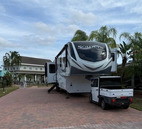 6758 Amanda Vista Cir, LAND O LAKES, FL, 34637-7801 | Card Image