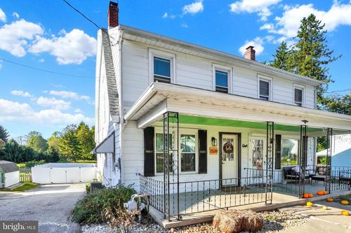 2524 N Sherman St, YORK, PA, 17406-2308 | Card Image