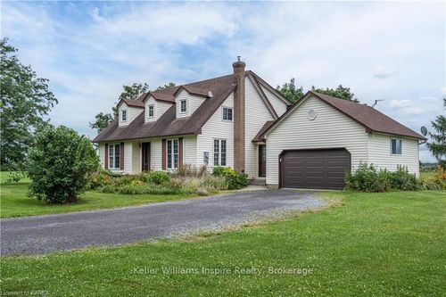 2710 County Rd 22 Rd, Greater Napanee, ON, K0H1G0 | Card Image