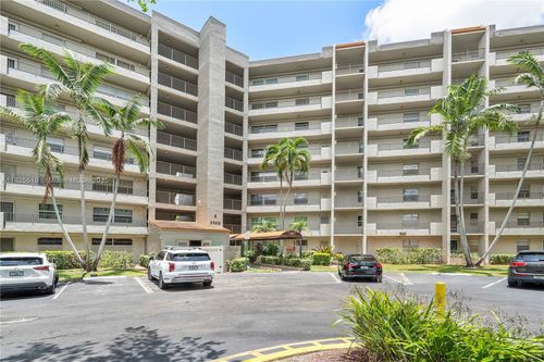 a-3940 Inverrary Blvd, Lauderhill, FL, 33319-4347 | Card Image