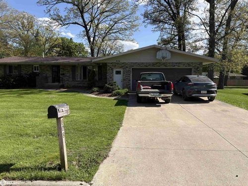 608 Oak Park Dr, Webster City, IA, 50595-1425 | Card Image