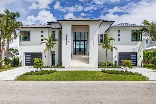 15 Bayview Blvd, FORT MYERS BEACH, FL, 33931-4505 | Card Image