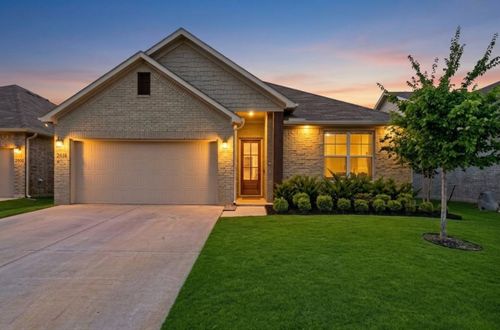 2616 Donella Dr, Denton, TX, 76207-3824 | Card Image