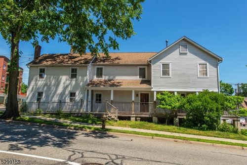 2-820 Bloomfield Ave, Verona, NJ, 07044-1310 | Card Image