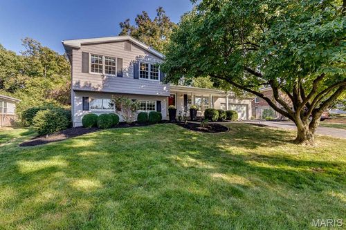 11 Melshire Ct, Saint Louis, MO, 63122-6510 | Card Image