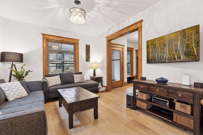2735 Colfax Ave S, House other with 3 bedrooms, 3 bathrooms and null parking in Minneapolis MN | Image 13