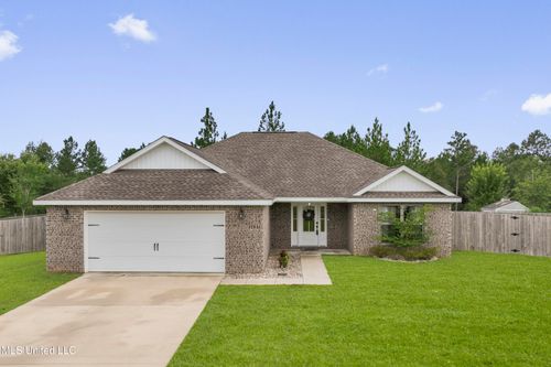 21431 E Edgewood Dr, Saucier, MS, 39574-5304 | Card Image