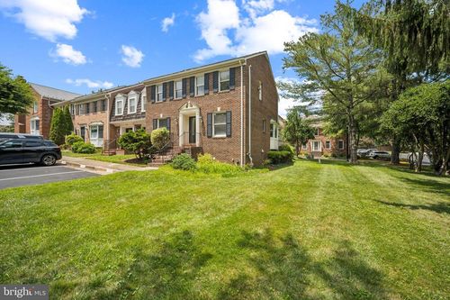 7330 Lewinsville Park Ct, MCLEAN, VA, 22101-5633 | Card Image