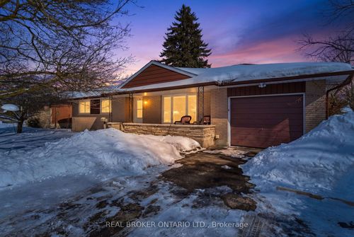 69 Second St, Elmira, ON, N3B1H6 | Card Image