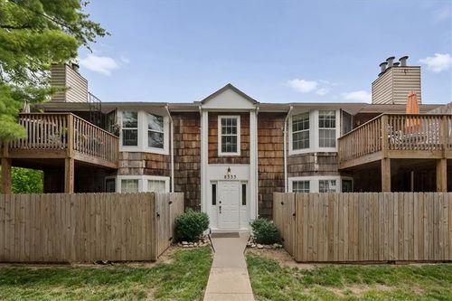 3-8333 Lowell Ave, Overland Park, KS, 66212-2730 | Card Image