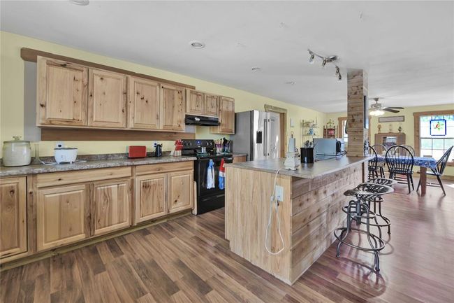 2000 E Beverly Dr, House other with 7 bedrooms, 6 bathrooms and null parking in Shepherd TX | Image 24