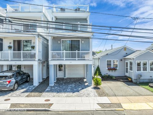 213 Kearney Ave, Seaside Heights, NJ, 08751-1822 | Card Image