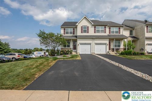 1031 King Way, BREINIGSVILLE, PA, 18031-1482 | Card Image