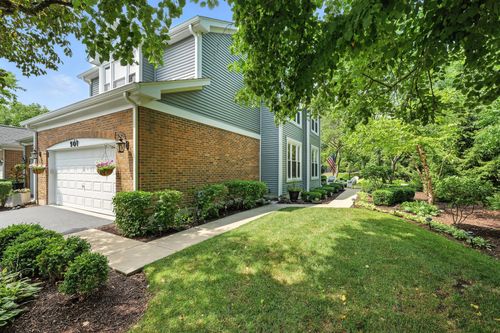 901 Heathrow Ln, Naperville, IL, 60540-0337 | Card Image