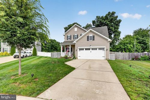 38 Circle Dr, Sicklerville, NJ, 08081-5720 | Card Image