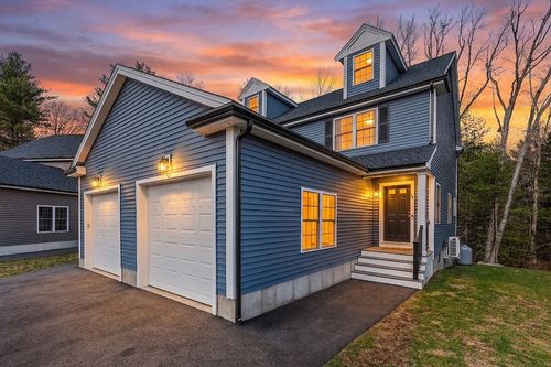 15-15 Christies Way, Holbrook, MA, 02343-2071 | Card Image