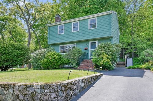 38 Albemarle Ave, Lexington, MA, 02420 | Card Image