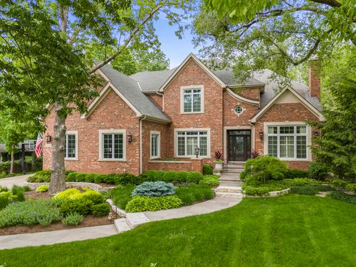1046 Sylvan Cir, Naperville, IL, 60540-5534 | Card Image