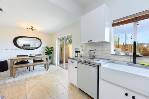 17815-17815 Nw 74th Ct, Hialeah, FL, 33015-8441 | Card Image