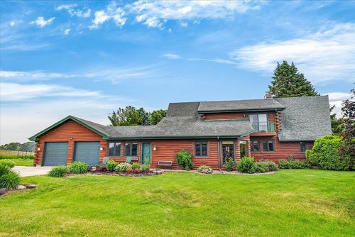 7943 Stagecoach Road, CROSS PLAINS, WI, 53528 | Card Image